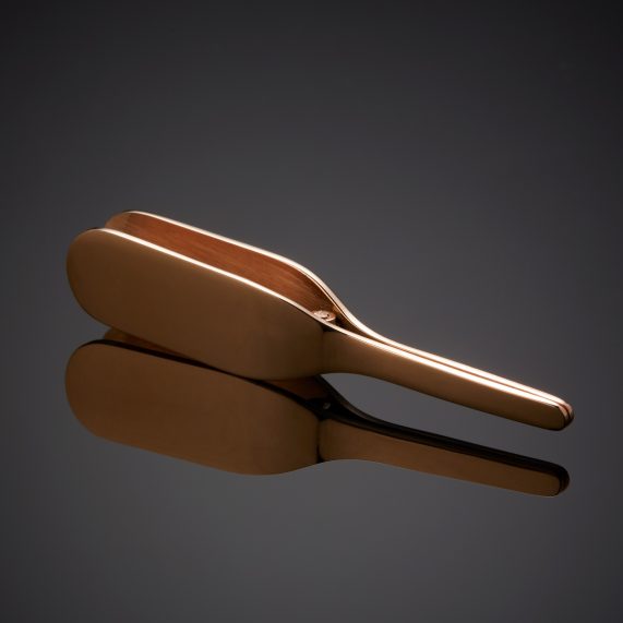 mae-the-clip-gold-01-1.jpg